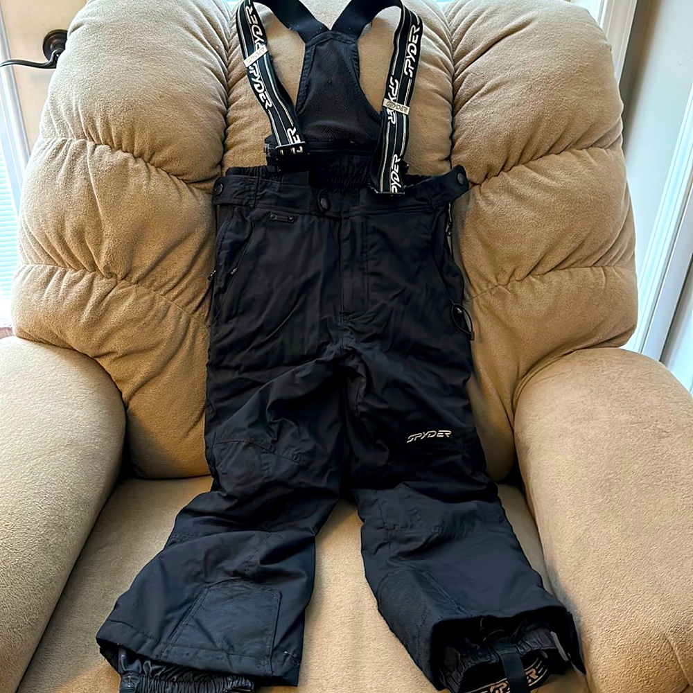 Spyder boys snow pants size 8